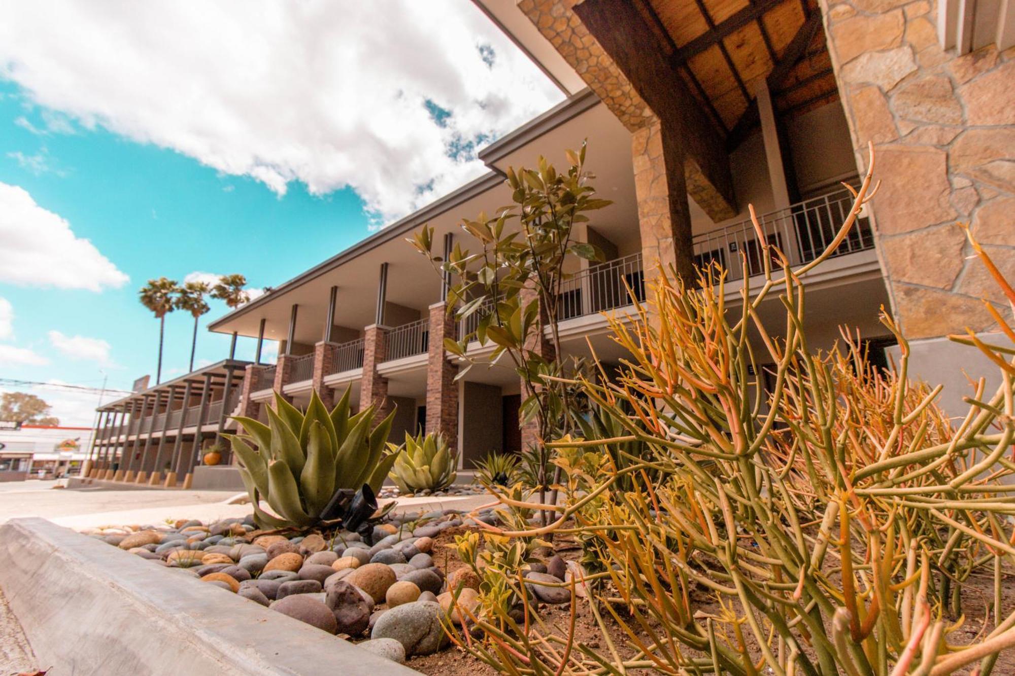 Hotel El Dorado Tecate Exterior photo